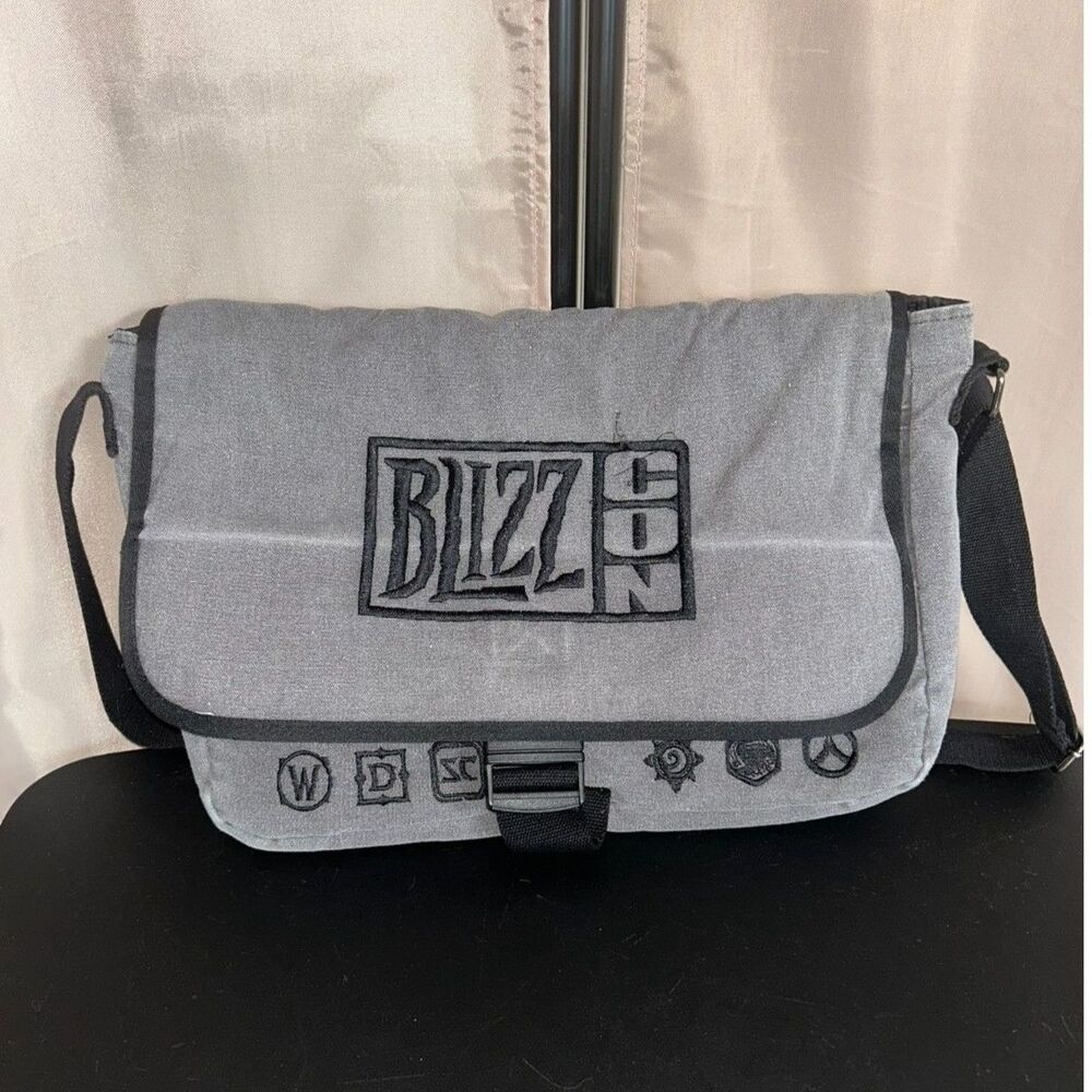 BlizzCon 2015 Blizzard Entertainment Messenger Bag WoW Diablo Overwatch